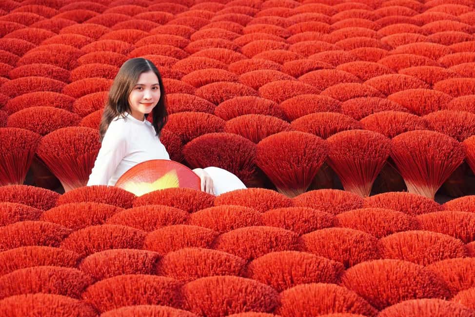 Hanoi Nhan Hien Sculpture Village or Hat and Incense Village - Should you book this Hanoi craft tour?