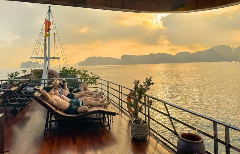 Hanoi/Ninh Binh: 2-Day Lan Ha Bay & Cat Ba with Small Cruise - From Hanoi or Ninh Binh to Cat Ba: the start is mostly about getting in position