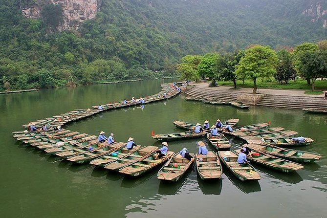 Hanoi - Ninh Binh Day Trip - Trang An by sampan: caves that change how you see the limestone