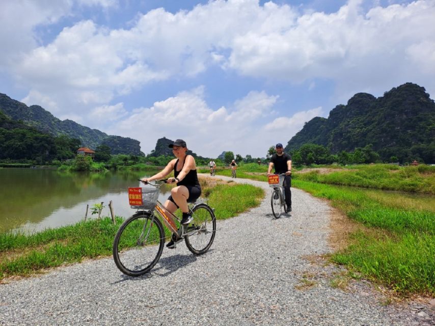 Hanoi: Ninh Binh, Hoa Lu, Tam Coc and Mua Cave Day Trip - Practical Tips for Comfort: Shoes, Sun Protection, and Rain Gear