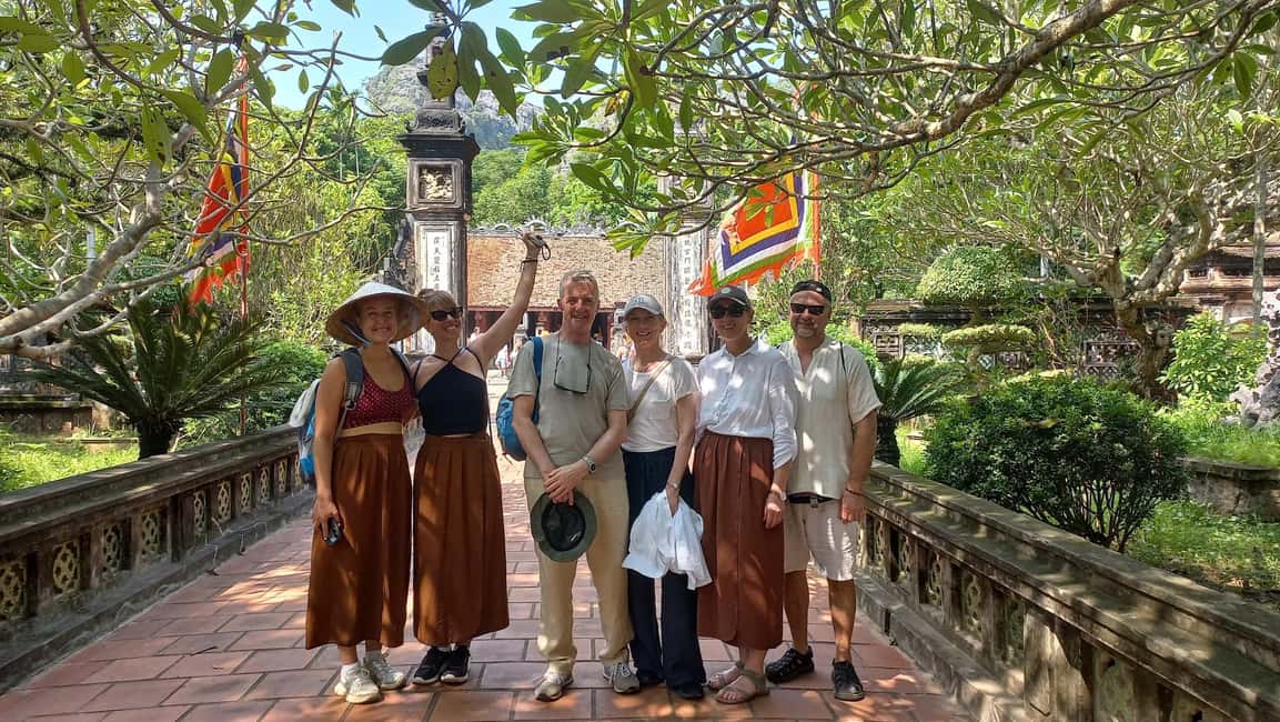 Hanoi: Ninh Binh small group day tour by luxury dcar 9-seats - Ninh Binh in One Day: Why This Route Works