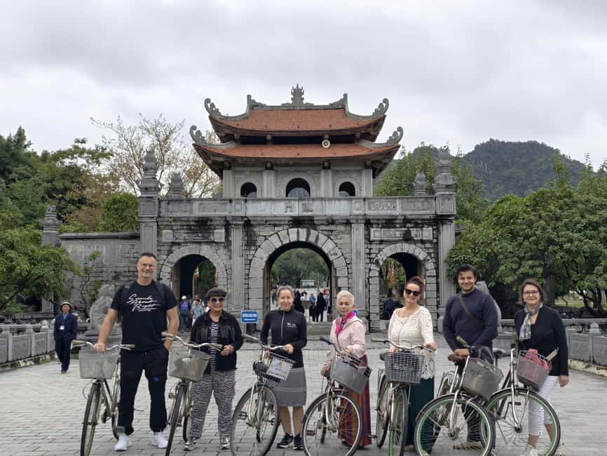 Hanoi: Ninh Binh small group day tour by luxury dcar 9-seats - Mua Cave climb: nearly 500 steps for the best viewpoints