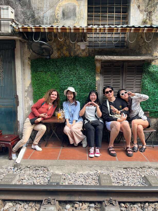 Hanoi: Old Quarter Street Food Tour with 12+ Tastings - Guide-led stories in the Old Quarter: why it’s more than eating