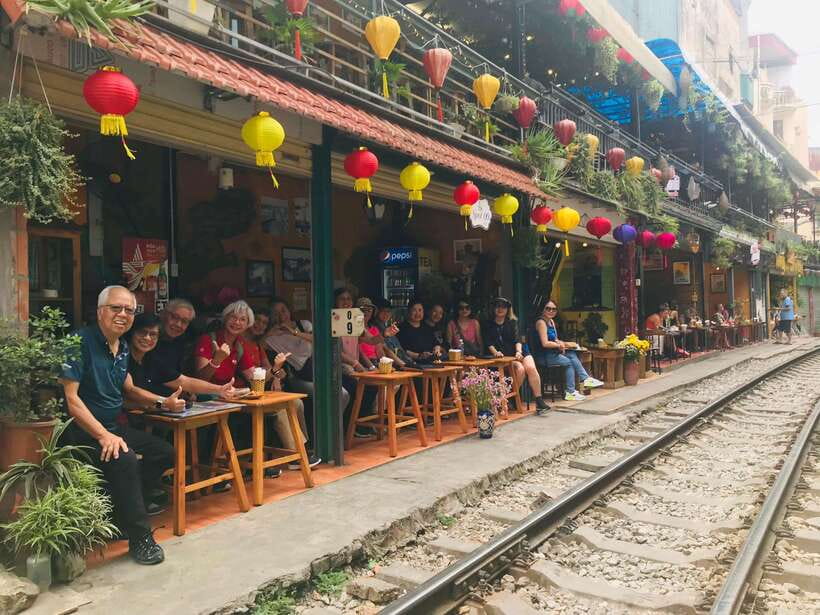 Hanoi: Old Quarter Street Food Tour with 12+ Tastings - Starting at 38 Bát Sứ: getting oriented fast