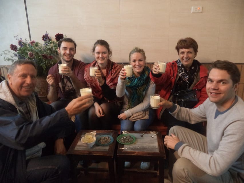Hanoi: Old Quarter Street Food Walking Tour with 10 Tastings - What you’ll eat: 10 tastings across Old Quarter streets