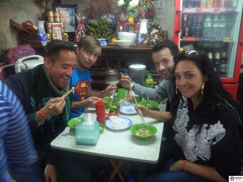 Hanoi: Old Quarter Street Food Walking Tour with 10 Tastings - Hidden cafe stop: egg coffee, rice wine, and cold beer