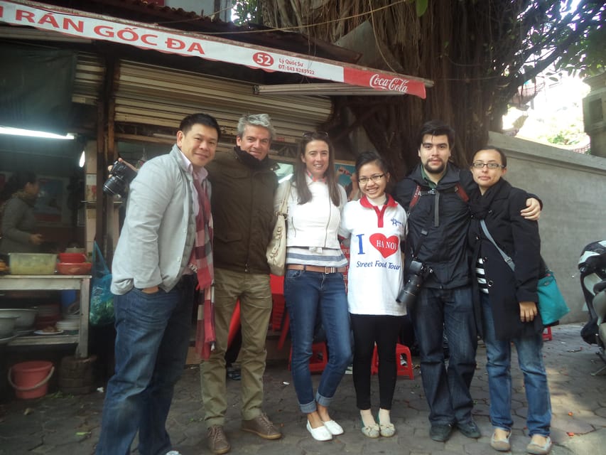 Hanoi: Old Quarter Street Food Walking Tour with 10 Tastings - Price and value: what $27 buys in Hanoi street food terms
