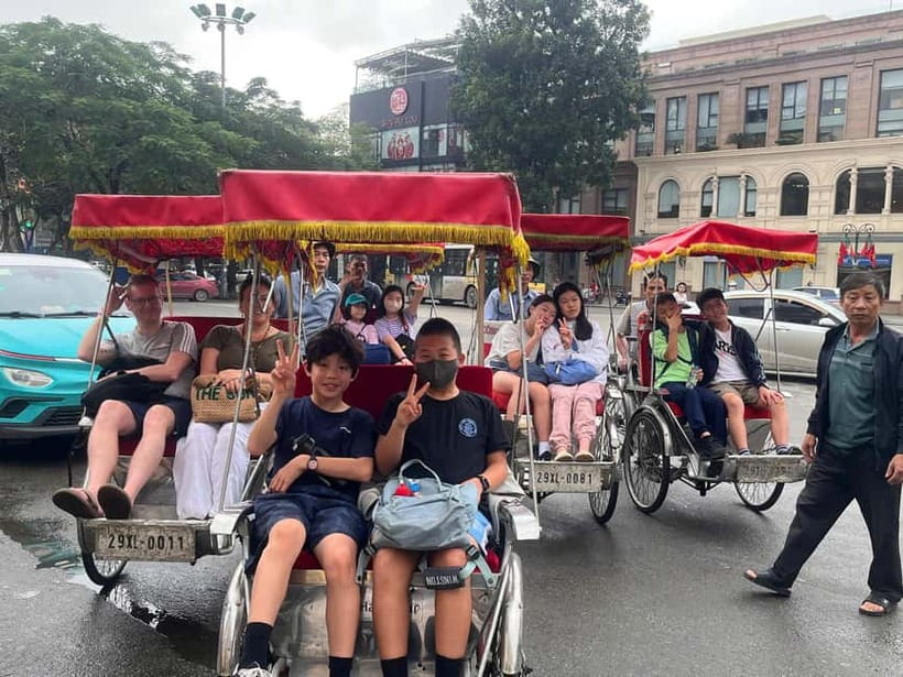 Hanoi: Old Quarter Street Food Walking Tour with Guide - Meeting at Vietnam Cultural Land, Then Let the Old Quarter Feed You