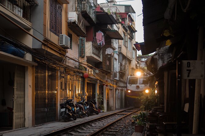 Hanoi On the Tracks Photo Tour - Quick take: what makes this photo tour work