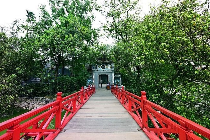 Hanoi Private Tour: Hidden Corners, Train Street, Incense Village - Stop 4: Tran Quoc Pagoda—Hanoi’s older spiritual anchor