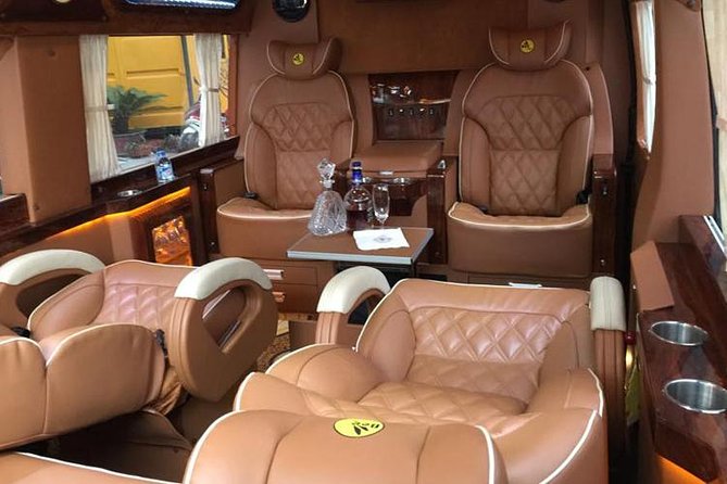 Hanoi Private Transfers One Way (by Luxury Limousine Vans) - The pickup at Noi Bai: how the meeting should work
