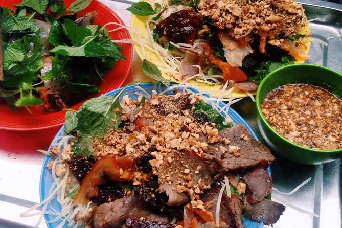 Hanoi Private Walking Tour: Street Food (HOT HOUR PROMOTING) - What you’ll eat: Bun Cha or Pho, egg coffee, Vietnamese bread, and tastings