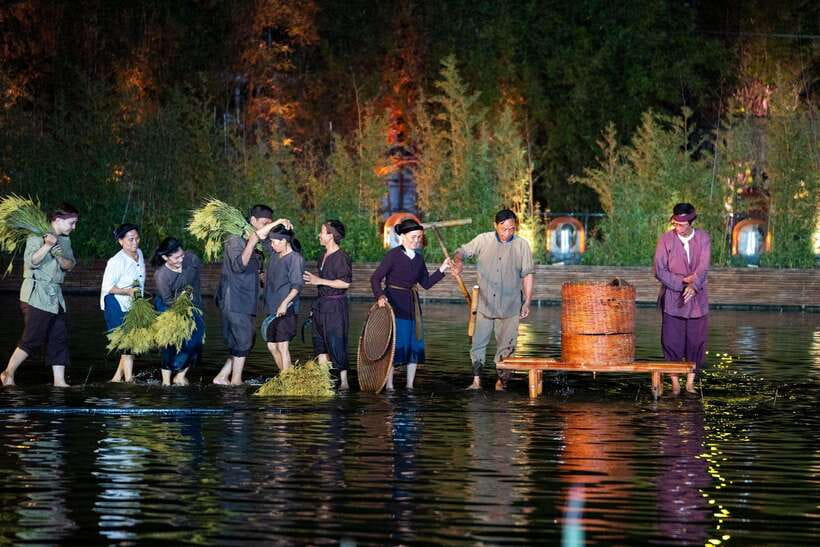 Hanoi: Quintessence of Tonkin Show - A Cultural Spectacle - Timing and logistics that actually matter in Hanoi
