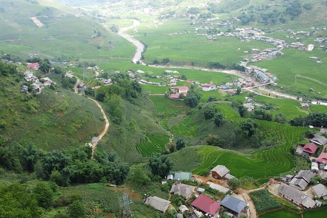 Hanoi - Sapa 3 Days - 2 Nights Trekking with With the locals - Hanoi–Sapa VIP Bus: Long Ride, Fewer Headaches