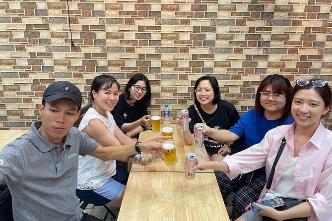 Hanoi Street Eats Evening Small Group Tour - What to bring (and how to stay comfortable)