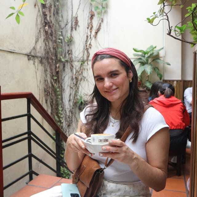Hanoi Street Food, Coffee Tastings, Alleys Walking Tour - Guom Lake and Egg Coffee: a classic pairing with strong visual payoff