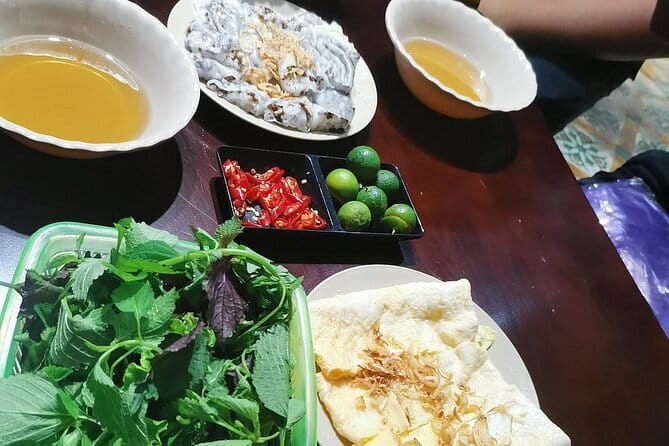 Hanoi Street Food Customized Walking Tour - Your food stops: around eight dishes you’ll actually remember