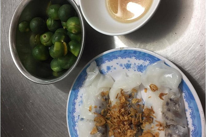 Hanoi Street Food + Night Life Tour - Night life mapping: clubs, discos, live music, and karaoke joints