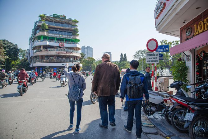 Hanoi Street Food: Small Group Walking Tour - Starting in Motion: Old Quarter Energy Without the Guesswork