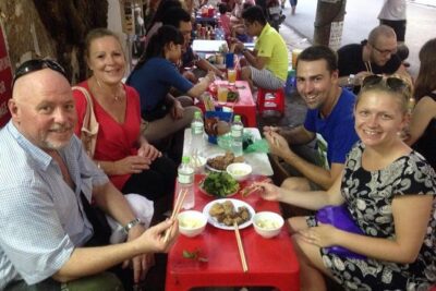 Hanoi Street Food: Small Group Walking Tour with Real Foodie - Hang Be Market: Ingredients You Can Actually Connect to Your Bites