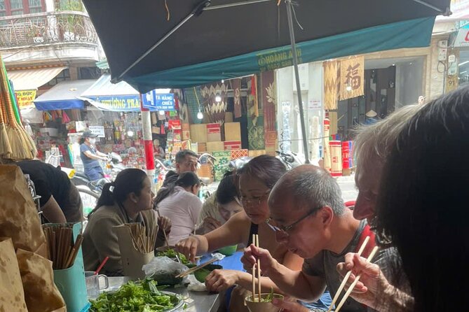 Hanoi Street Food Tour by Motorbike or Walking with Local Guide - Why 2.5 hours in Hanoi is enough (if you pick the right plan)