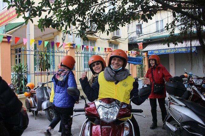 Hanoi Street Food Tour By Motorbike + Sightseeing SAFE & FUN - Why Hanoi street food feels easier (and better) from a scooter