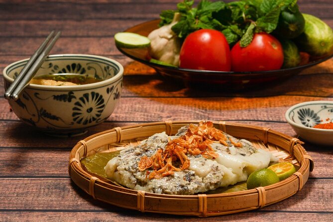 Hanoi Street Food Tour Taste 6 Local Dishes and Drinks - The Old Quarter street walk is the real “show”