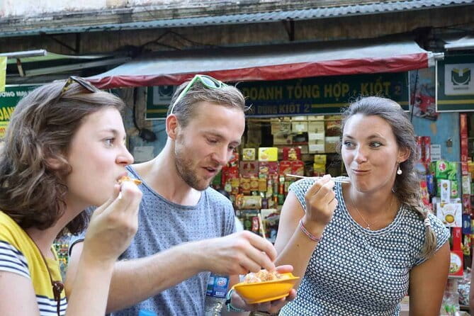 Hanoi Street Food Tour with Small Group - What to Watch Out For on a 3.5-Hour Walking Food Night