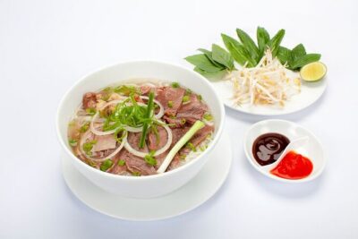 Hanoi Street Food Tour with Small Group and Expert Local Guide - What you’ll actually eat: the Hanoi hits, plus egg coffee