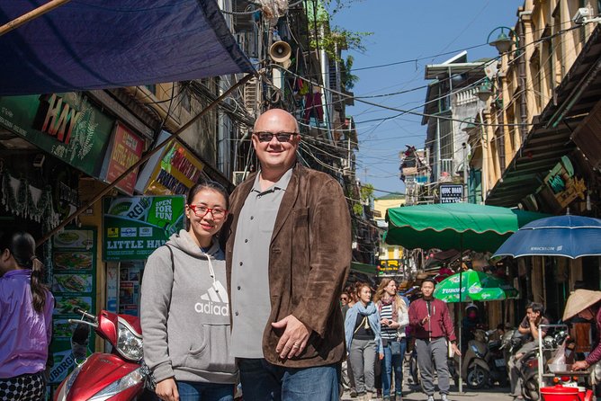 Hanoi Street Food Walking Tour and Water Puppet Show - Guides, Personality, and the Difference Between a Good and Great Tour