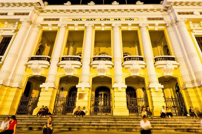 Hanoi Street Food Walking Tour By Night - Hoan Kiem Lake: legend time, then a real-life night stroll