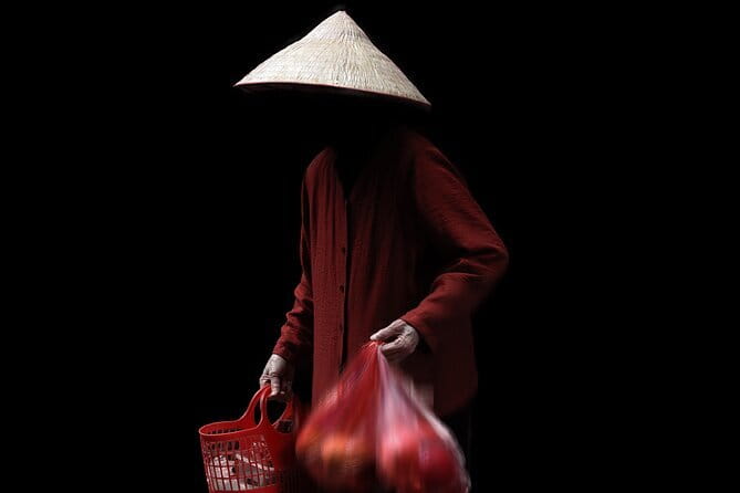 Hanoi Street Photography in a Vintage Community - Photo coaching you can use immediately, not later