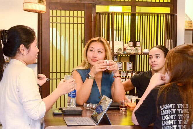 Hanoi Tea Workshop: Specialty Fresh Lotus Tea from West Lake - The lotus craft behind the fragrance (what makes it labor-intensive)