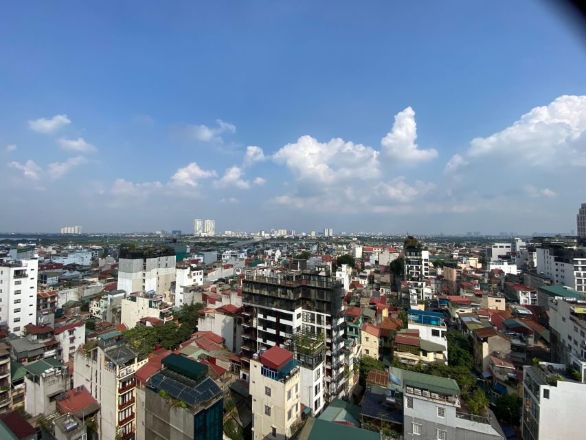 Hanoi: The Hidden Old Quarter Experience - The Viewpoint Stop: Read the City Before You Wander It