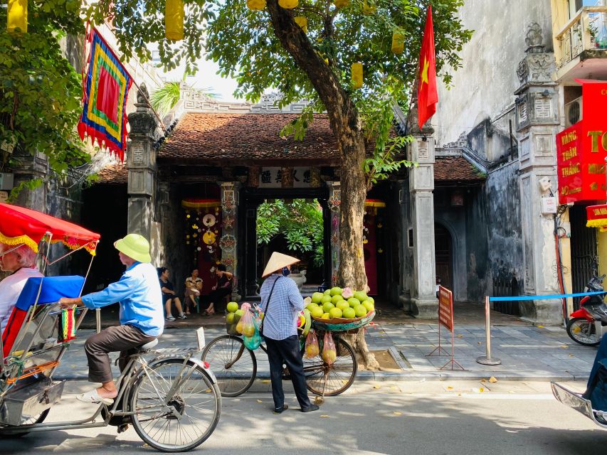 Hanoi: The Hidden Old Quarter Experience - Dong Xuan Market: A Hidden View, Not a Rush Through