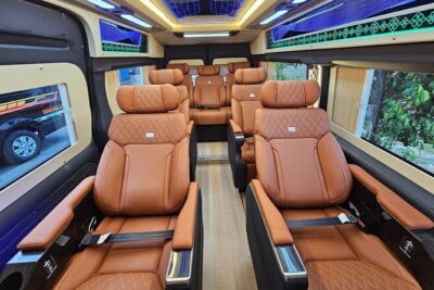 Hanoi to Halong Bay Limousine Bus Transfer - Comfort on the Road: AC, WiFi, and Bottled Water