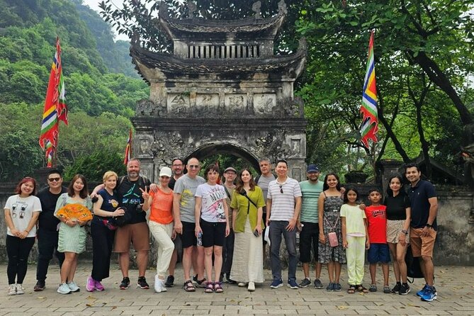 Hanoi to Ninh Binh: Hoa Lu, Trang An Boat & Mua Cave Day Tour - A smart way to see Ninh Binh without over-planning