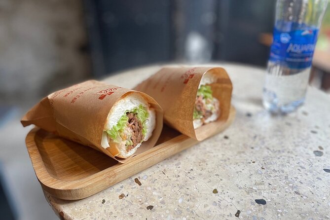 Hanoi Vegan Walking Street Food Tour in Old Quarter - Accommodation, Atmosphere, and Pace
