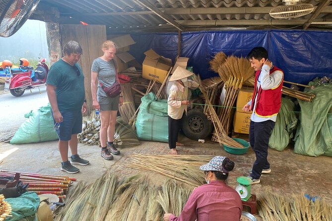 Hanoi Vespa Tours: Hanoi Vintage Vespa Tours Countryside - Hồ Truc Bạch and the restaurant meal: when the tour shifts to food mode