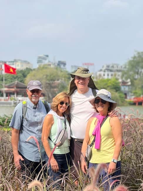Hanoi:Half-day City Highlights and Hidden Gems Tour - Ba Dinh Square and Uncle Ho’s Final Resting Place