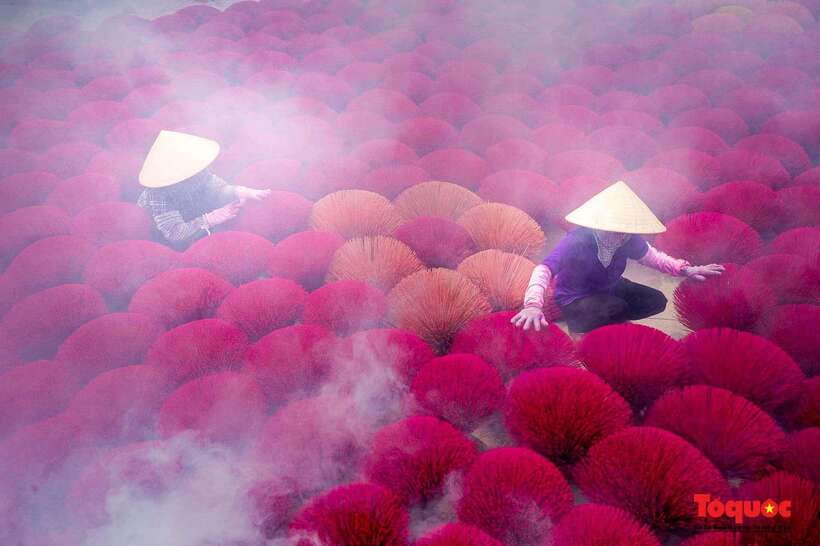 Hanoi's artisan trail:Incense Village,Hat,Lacquer & Train St - Train Street drop-off: how to use it without stressing