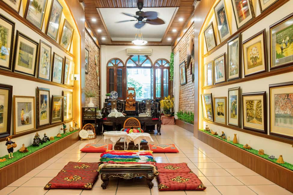 Hanoi's Heritage: Embroidery Workshop in Ancient House - Snacks and Vietnamese Drinks: A Small Pause That Makes It Feel Like Home