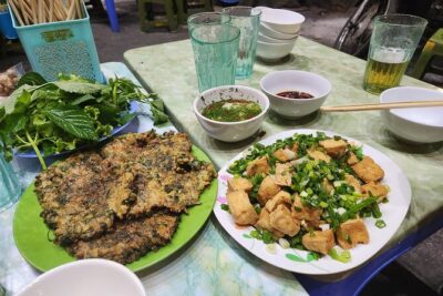 Hanoi's Vibrant Beer Hơi Culture with a Beer Lover - Stop 1: The Short-Window Bia Hơi Place and the Hanoi Beer Story