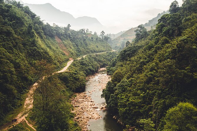 Highland Harmony Trek in Sapa - Ta Van Village: Giay stilt houses and the valley’s slow ending