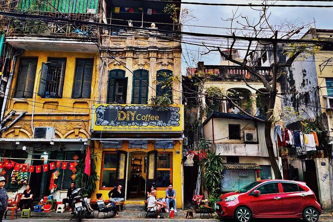 Highlights and Secrets of Hanoi Old Quarter Through Train Street - Old City Gate: Market Rhythm and Everyday Life