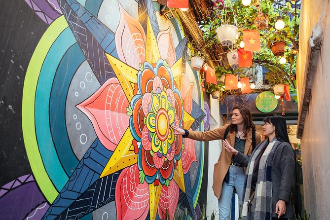 Highlights & Hidden Gems With Locals: Best of Hanoi Private Tour - Ta Hien Street: Why This Old Quarter Street Gets Attention