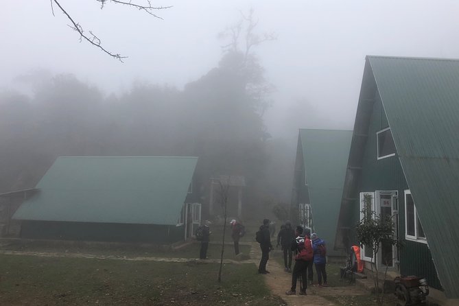 Hiking Fansipan in 1 day - Lunch, meals, and dietary needs without stress