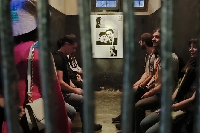 Hoa Lo Prison and Little Paris Tour in Hanoi (French Quarter) - Hoa Lo Prison: The Hour That Changes the Mood