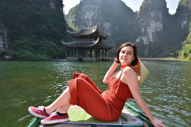 Hoa Lu - Mua Cave - Trang An boat ride Landscape - Tour guide factor: friendly, English-first, and practical explanations