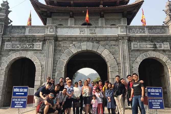 Hoa Lu - Tam Coc: Boat Trip and Bicycle Ride - Bicycle ride: a different way to see the UNESCO scenery